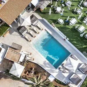 https://apartamentos-es-calo.balearic-islands.net